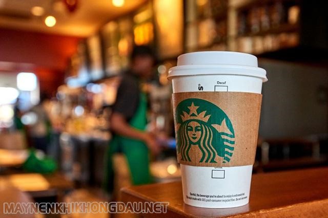 Starbucks ứng dụng thành công FnB